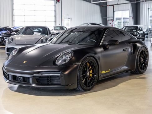 Used 2021 Porsche 911 Turbo S image 2