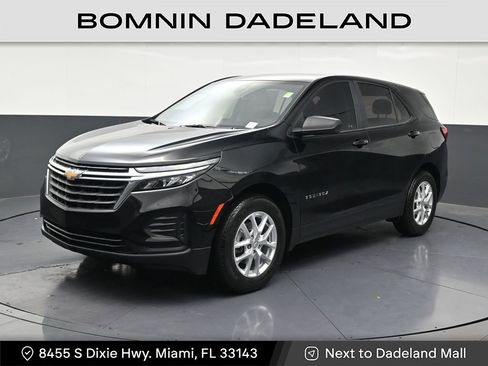 Used 2024 Chevrolet Equinox LS FWD image 1