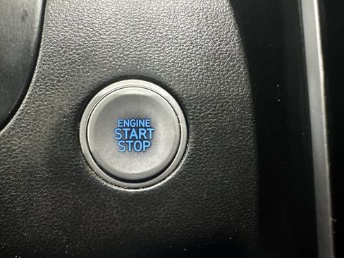 Used 2022 Hyundai Santa Cruz SEL Premium image 42