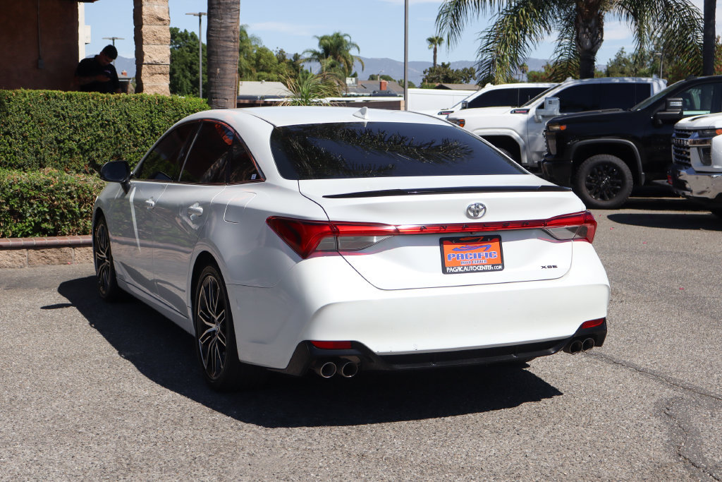 Used 2019 Toyota Avalon XSE w/ All Weather Liner Package FWD image 6