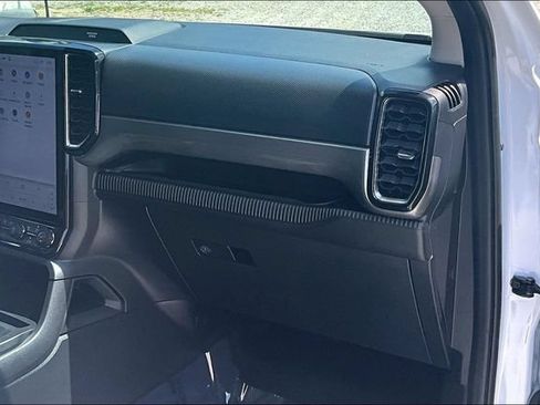 Used 2025 Ford Ranger XLT w/ Equipment Group 301A High AWD/4WD image 14
