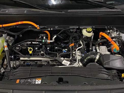 Used 2023 Ford Maverick Lariat image 51