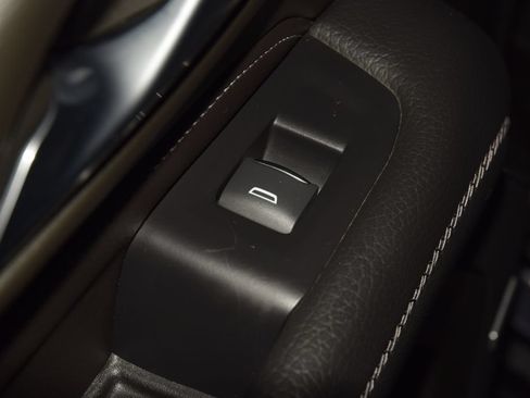 Used 2024 GMC Yukon XL Denali w/ Advanced Technology Package AWD/4WD image 48