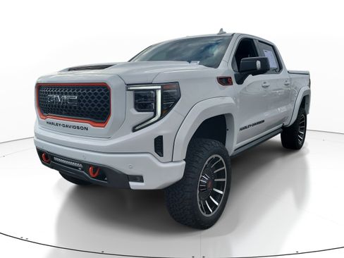 Used 2025 GMC Sierra 1500 AT4 w/ AT4 Premium Package AWD/4WD image 3