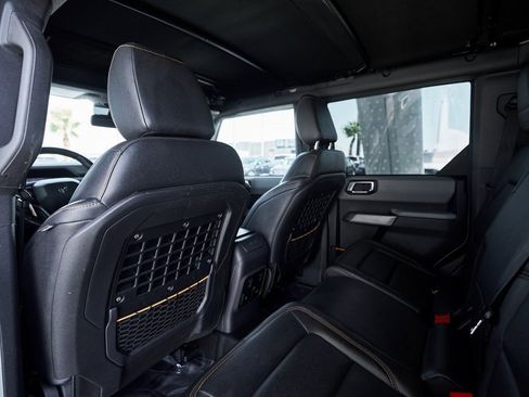 Used 2022 Ford Bronco Badlands image 21