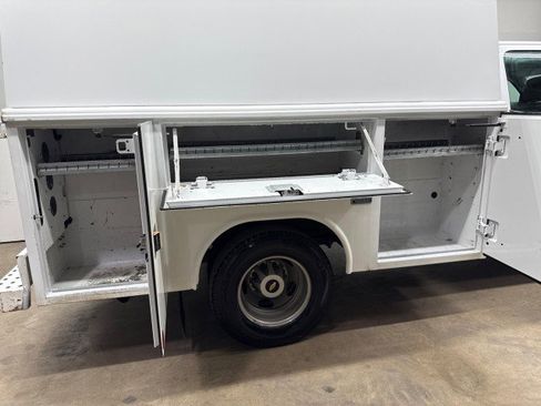 Used 2018 Chevrolet Silverado 3500 W/T w/ WT Convenience Package image 12