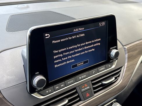 New 2026 Nissan Altima 2.5 SV FWD image 6