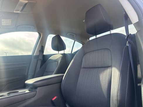 Certified 2025 Nissan Altima 2.5 S image 37