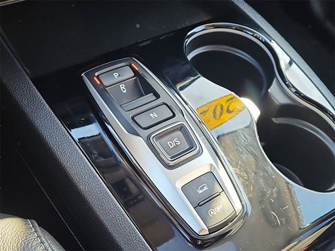 Certified 2022 Honda Pilot Touring image 32