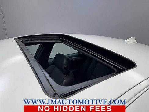 Used 2010 BMW X6 xDrive35i w/ Technology Pkg AWD/4WD image 11