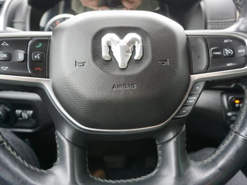 Used 2019 RAM 1500 Laramie image 22