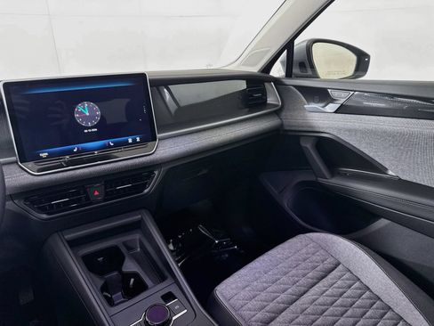 Certified 2026 Volkswagen Tiguan S AWD/4WD image 22