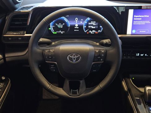 New 2026 Toyota Crown image 11