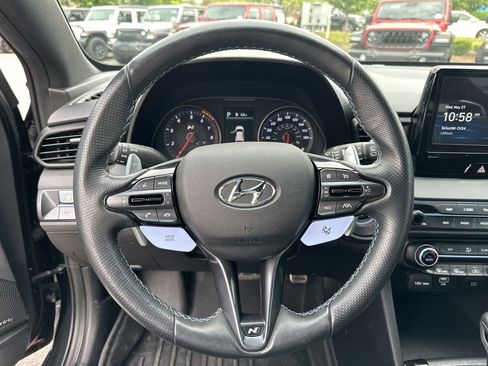 Used 2022 Hyundai Veloster N FWD image 13