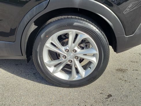 Used 2023 Buick Encore GX Preferred w/ Cold Weather Comfort Package FWD image 27