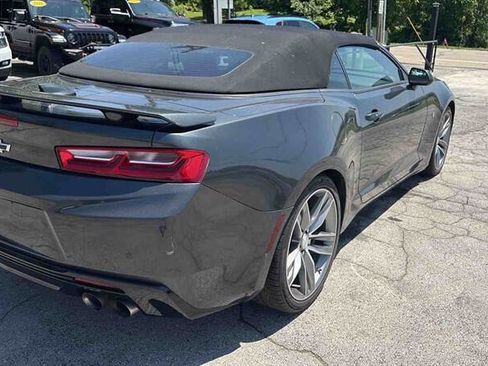 Used 2016 Chevrolet Camaro SS RWD image 9