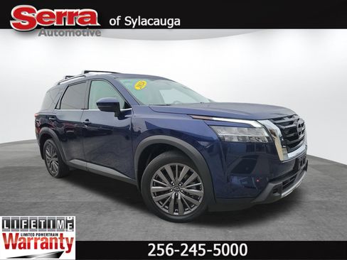 Used 2024 Nissan Pathfinder SL w/ SL Premium Package image 1