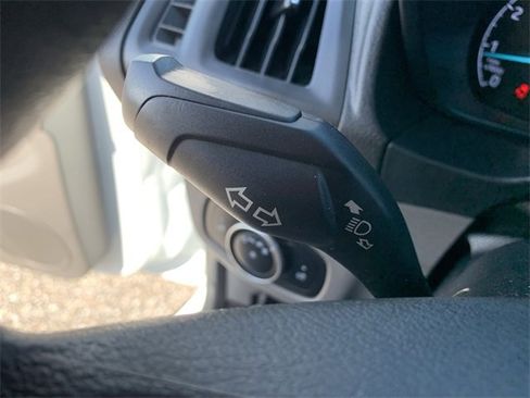 Used 2020 Ford Transit Connect XL image 24