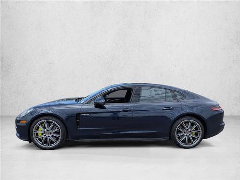 Used 2019 Porsche Panamera 4 AWD/4WD image 10