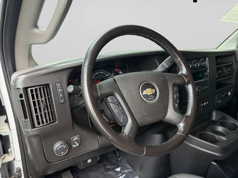 Used 2020 Chevrolet Express 2500 w/ Driver Convenience Package RWD image 16