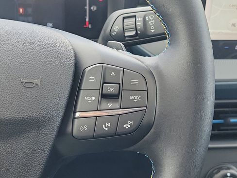 New 2026 Ford Maverick Lobo AWD/4WD image 25