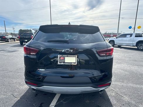 New 2026 Chevrolet Blazer LT image 8