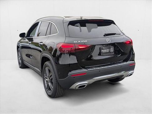 New 2025 Mercedes-Benz GLA 250 image 8