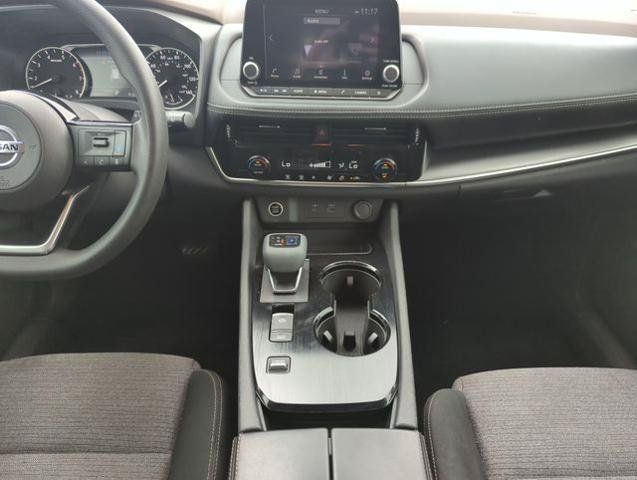 Certified 2021 Nissan Rogue SV FWD image 26