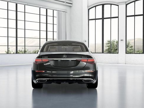New 2026 Mercedes-Benz S 580 4MATIC Sedan image 25