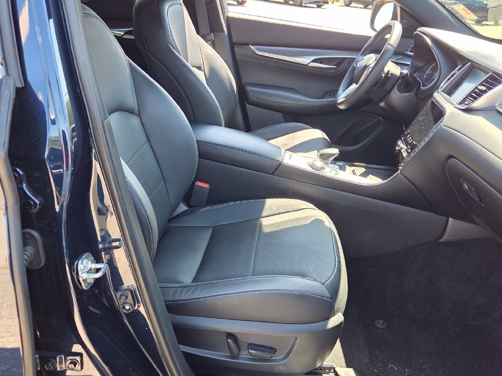 Used 2023 INFINITI QX55 Essential AWD/4WD image 15
