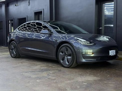 Used 2019 Tesla Model 3 Long Range AWD/4WD image 17