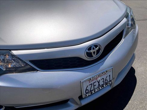 Used 2013 Toyota Camry SE FWD image 31