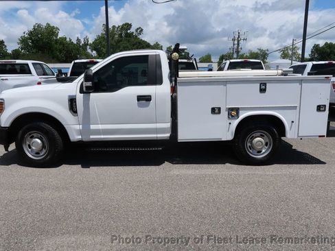 Used 2019 Ford F250 XL w/ Power Equipment Group RWD image 2