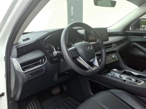 Used 2025 INFINITI QX60 Pure FWD image 6