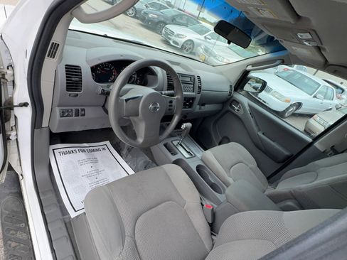 Used 2007 Nissan Frontier SE w/ SE Value Truck Pkg image 11