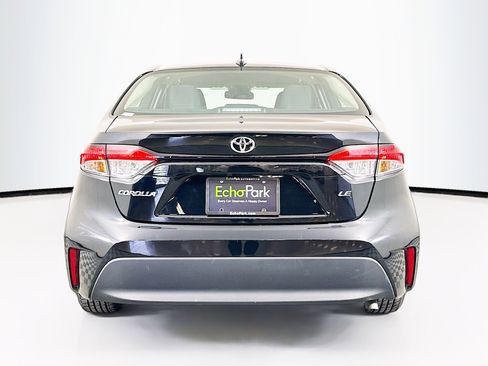 Used 2024 Toyota Corolla LE image 7