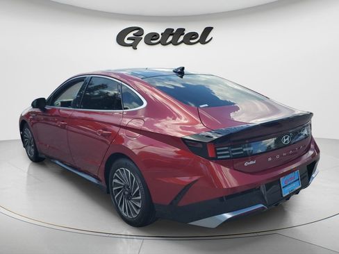 Certified 2026 Hyundai Sonata Limited FWD image 9