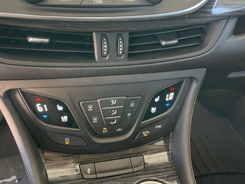 Used 2017 Buick Envision Premium w/ Driver Confidence Package image 13