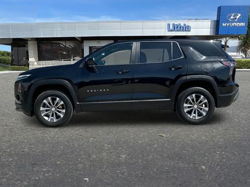 Used 2026 Chevrolet Equinox LT FWD image 6