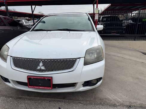 Used 2011 Mitsubishi Galant SE image 15