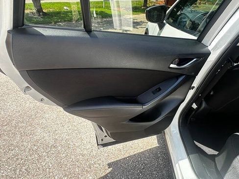 Used 2015 MAZDA CX-5 Touring FWD image 17