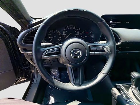 Used 2021 MAZDA MAZDA3 s AWD/4WD image 11