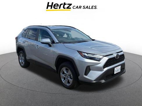 Used 2025 Toyota RAV4 XLE w/ Weather Package image 1