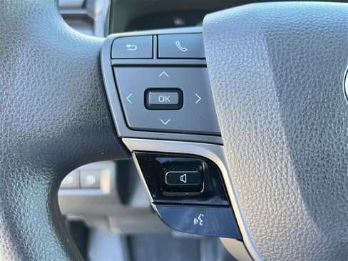 Used 2025 Toyota Camry LE image 15