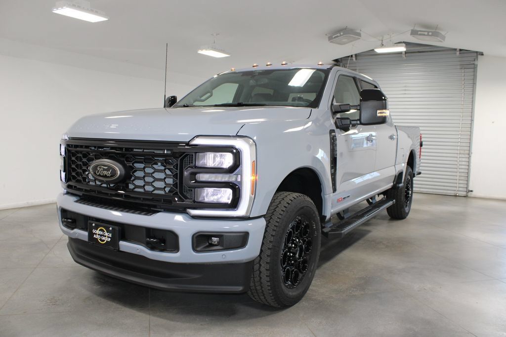 New 2026 Ford F350 Lariat w/ Black Appearance Package AWD/4WD image 3