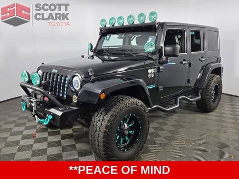 Used 2015 Jeep Wrangler Unlimited Sahara w/ Max Tow Package image 3