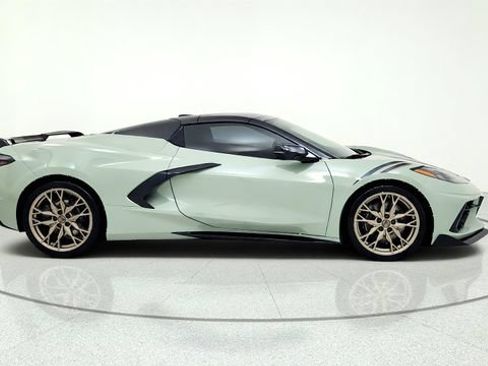 Used 2024 Chevrolet Corvette Stingray Preferred Conv w/ Z51 Performance Package RWD image 10
