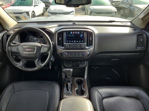 Used 2017 GMC Canyon SLT w/ Driver Alert Package image 16