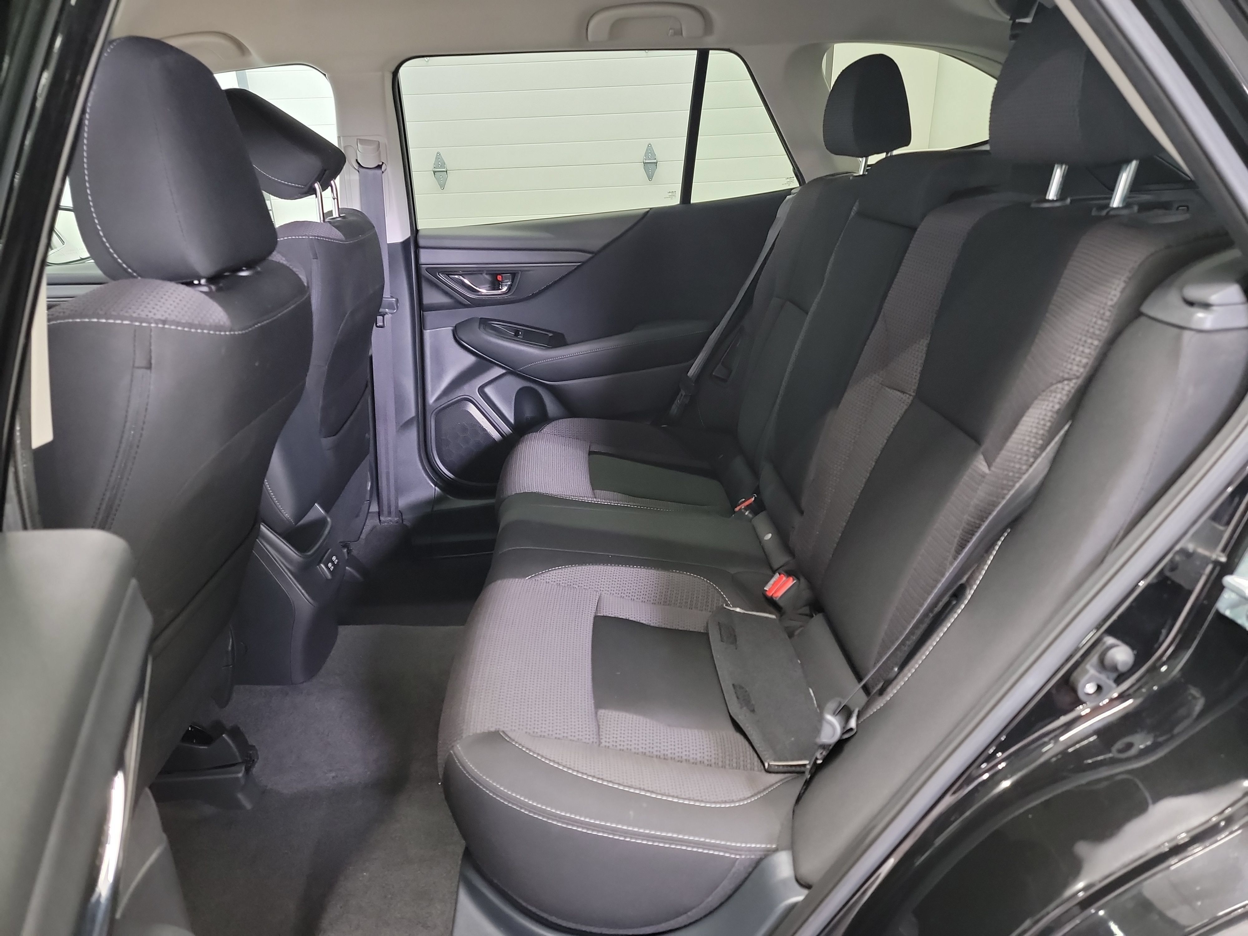 Used 2021 Subaru Outback Premium AWD/4WD image 27