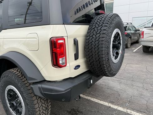 New 2025 Ford Bronco Big Bend w/ Black Diamond Package image 10